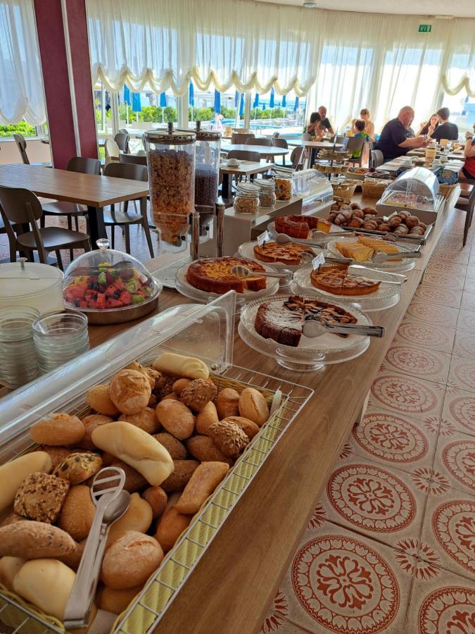 Hotel Marco Lido di Savio Kültér fotó