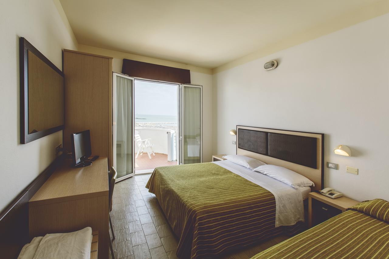 Hotel Marco Lido di Savio Kültér fotó