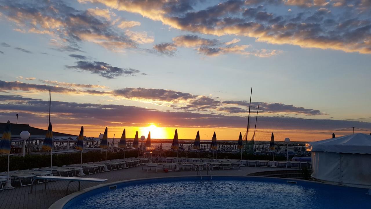 Hotel Marco Lido di Savio Kültér fotó
